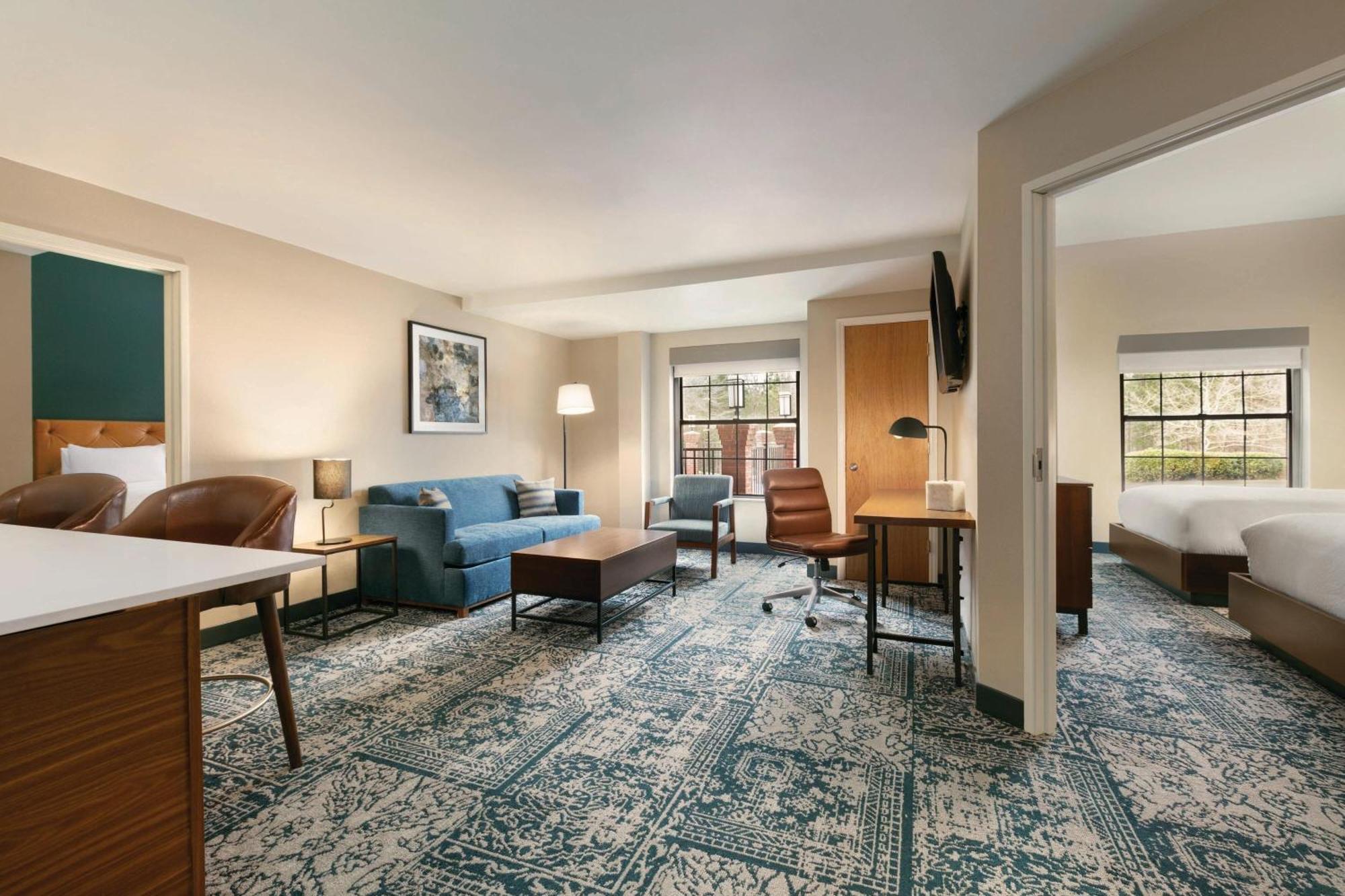 Four Points By Sheraton Raleigh Arena Екстериор снимка