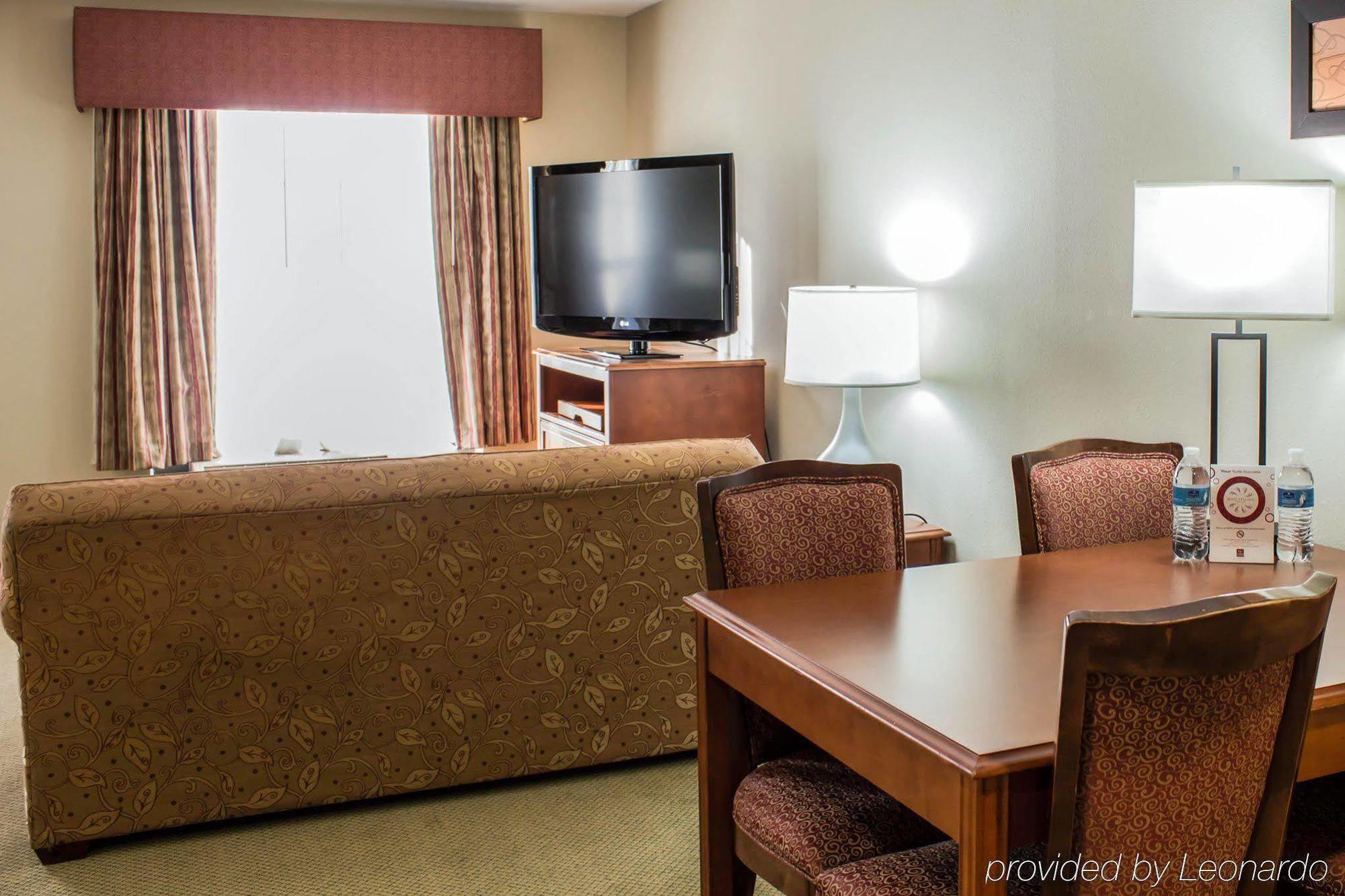 Four Points By Sheraton Raleigh Arena Екстериор снимка