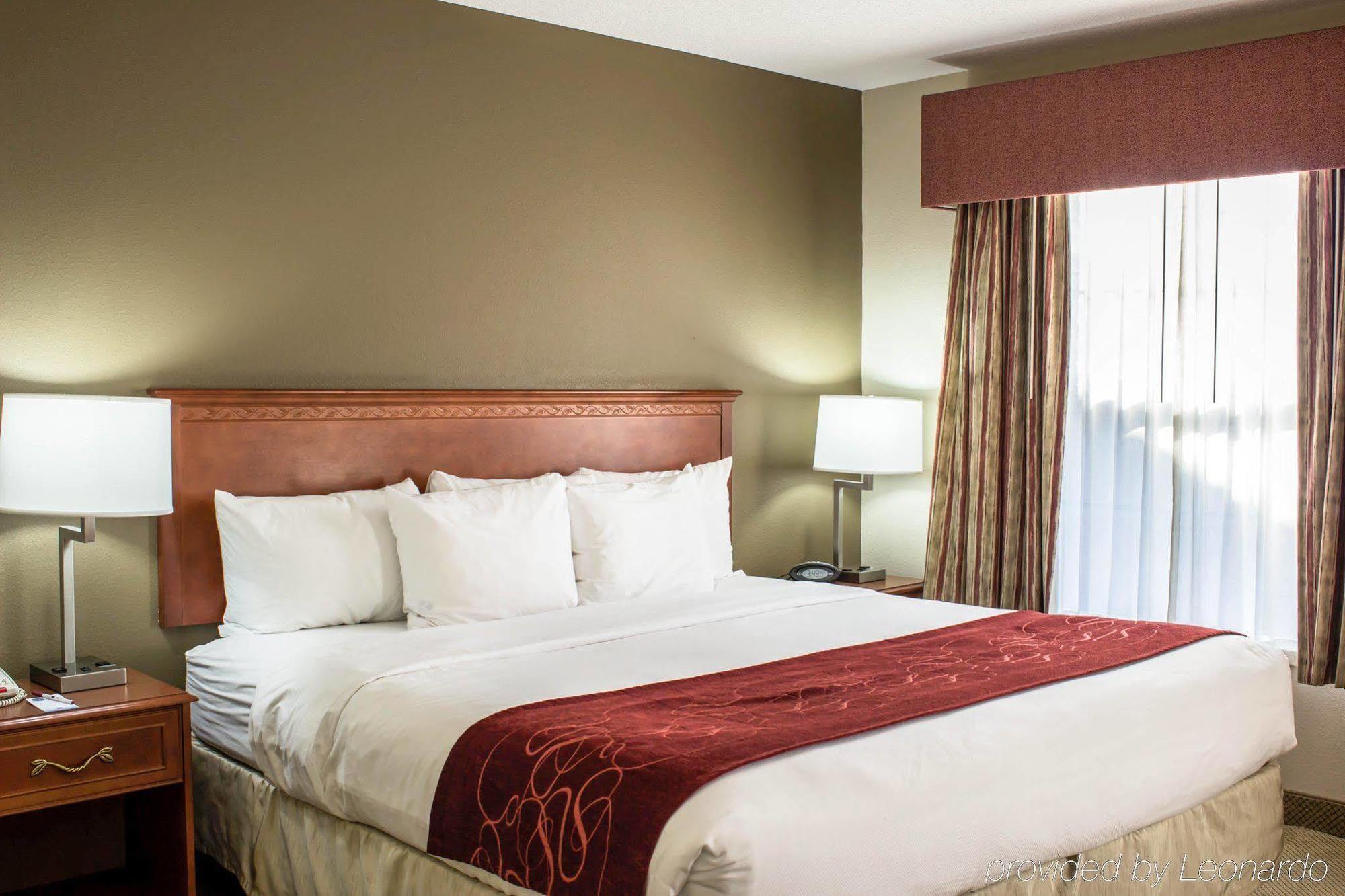 Four Points By Sheraton Raleigh Arena Екстериор снимка