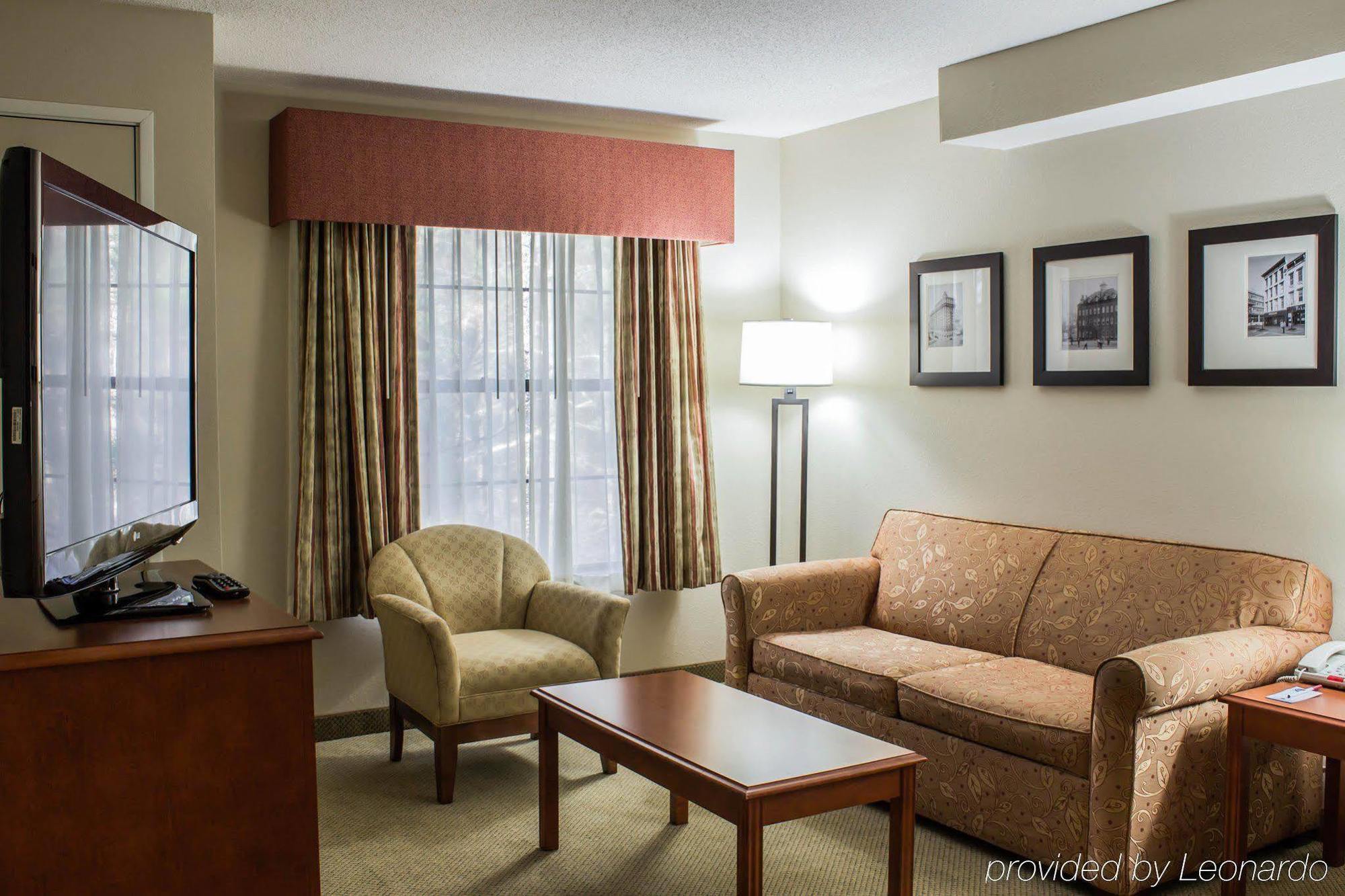 Four Points By Sheraton Raleigh Arena Екстериор снимка