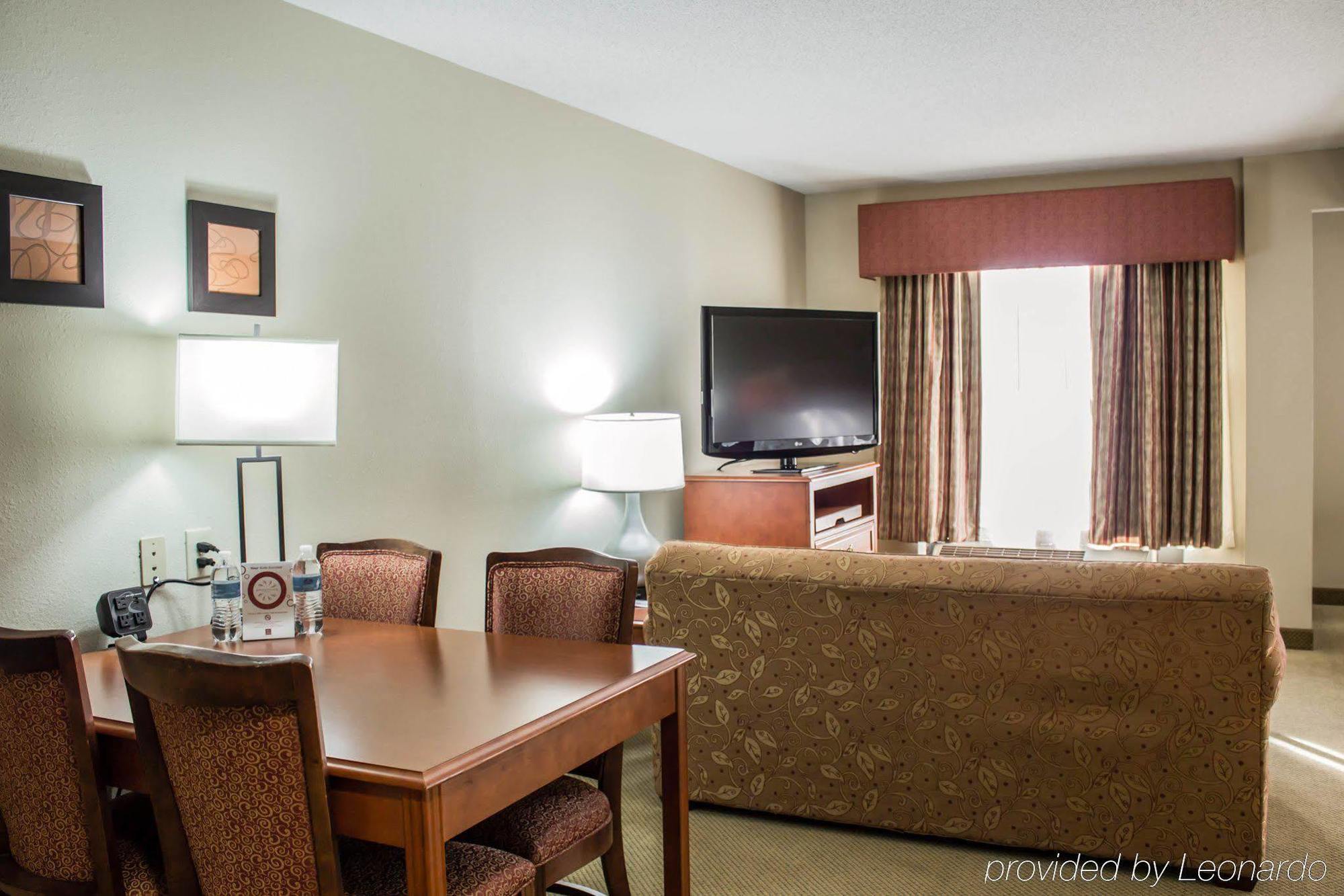 Four Points By Sheraton Raleigh Arena Екстериор снимка