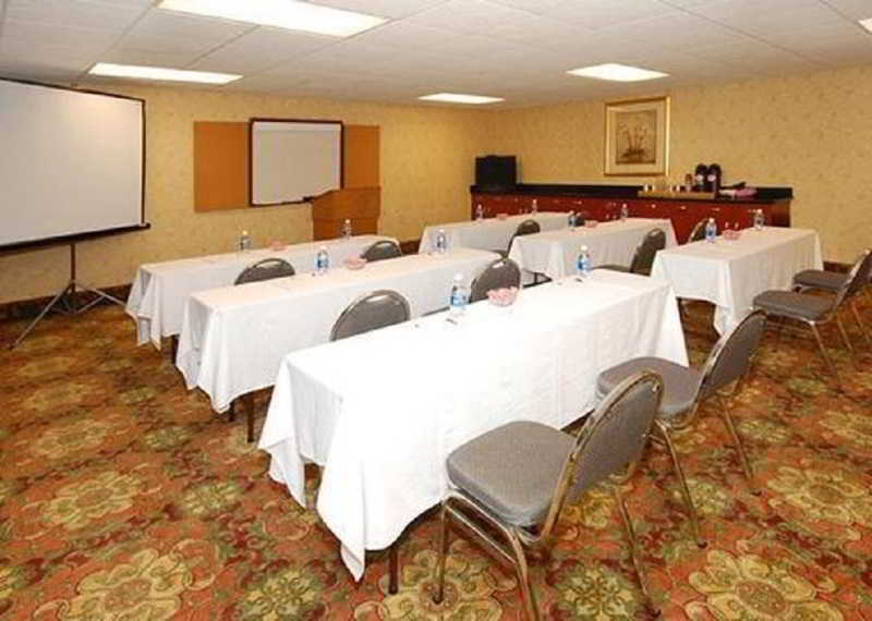 Four Points By Sheraton Raleigh Arena Екстериор снимка