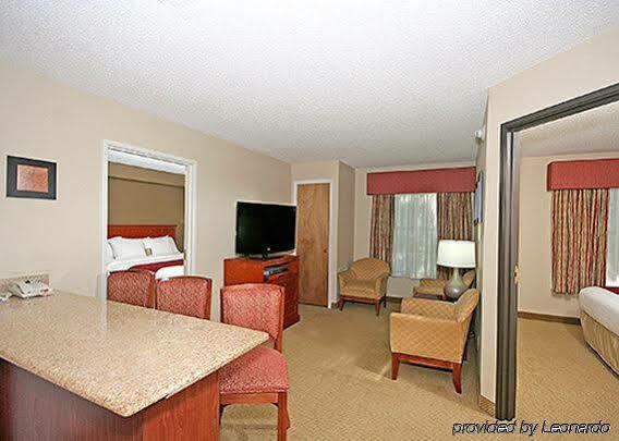 Four Points By Sheraton Raleigh Arena Екстериор снимка